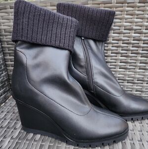 Donald Pliner Sindie Boots NEW Sz 8.5